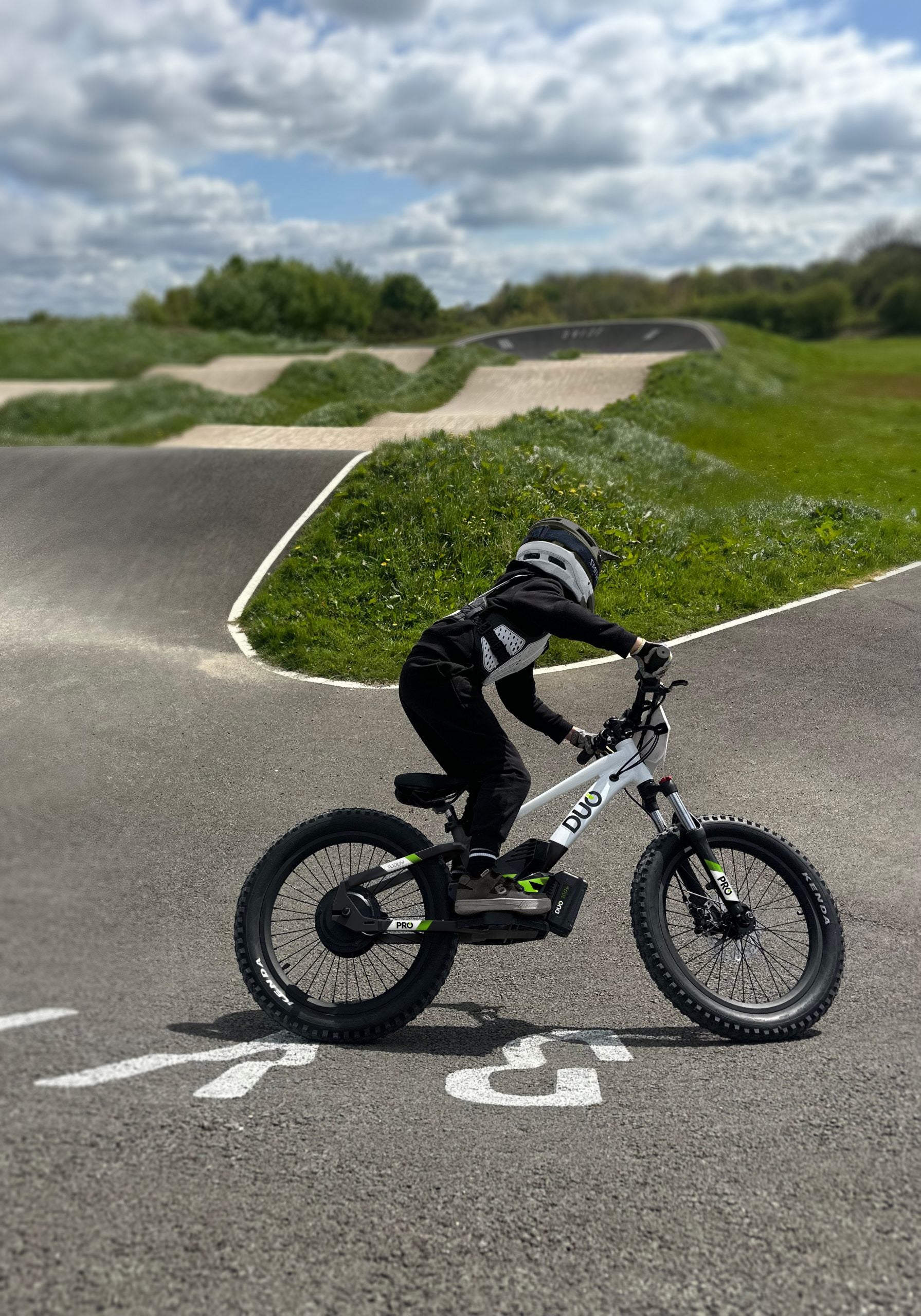 Duo 20" PODIUM PRO Electric Balance Bike