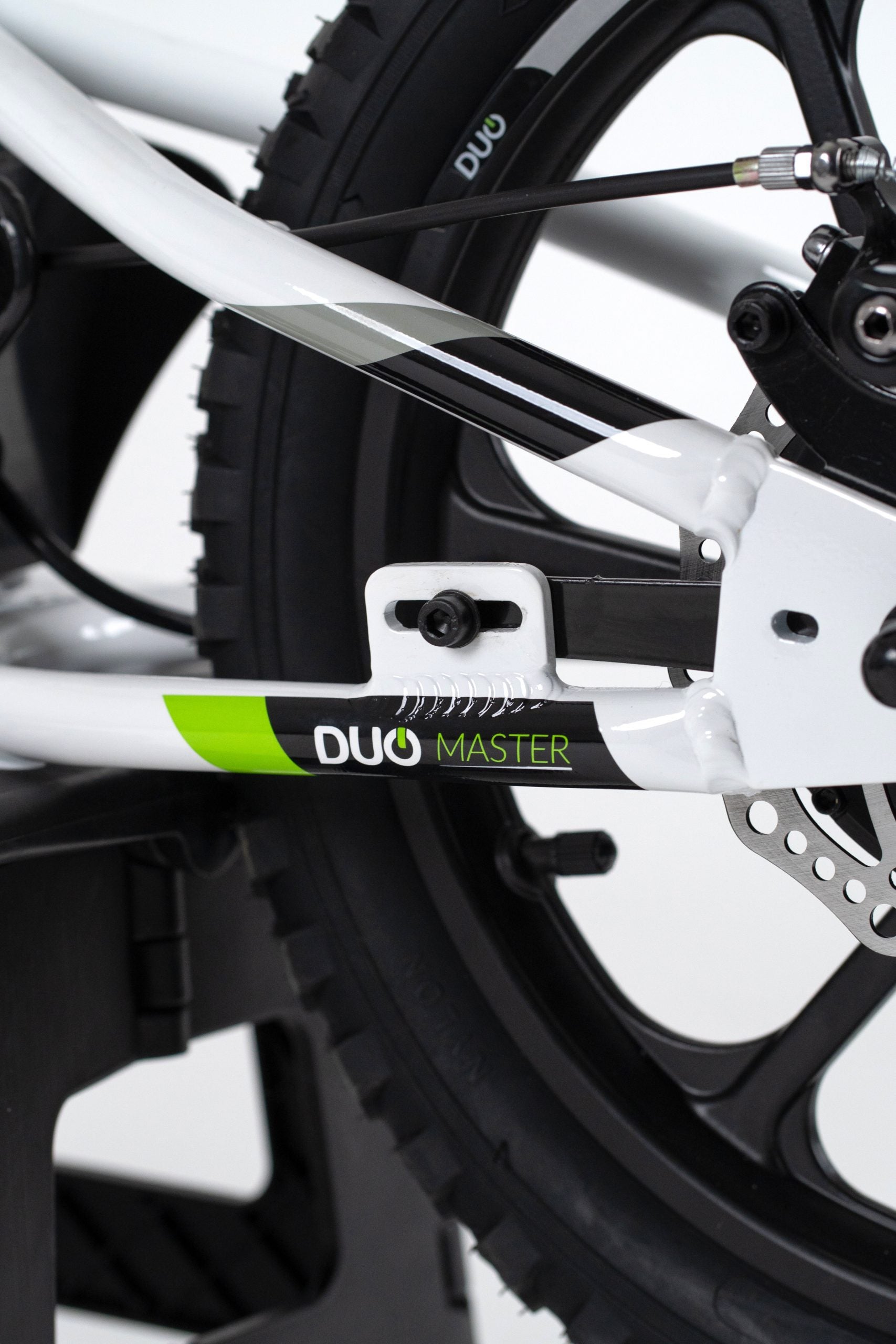 Duo 16” MASTER Electric Kids Bike
