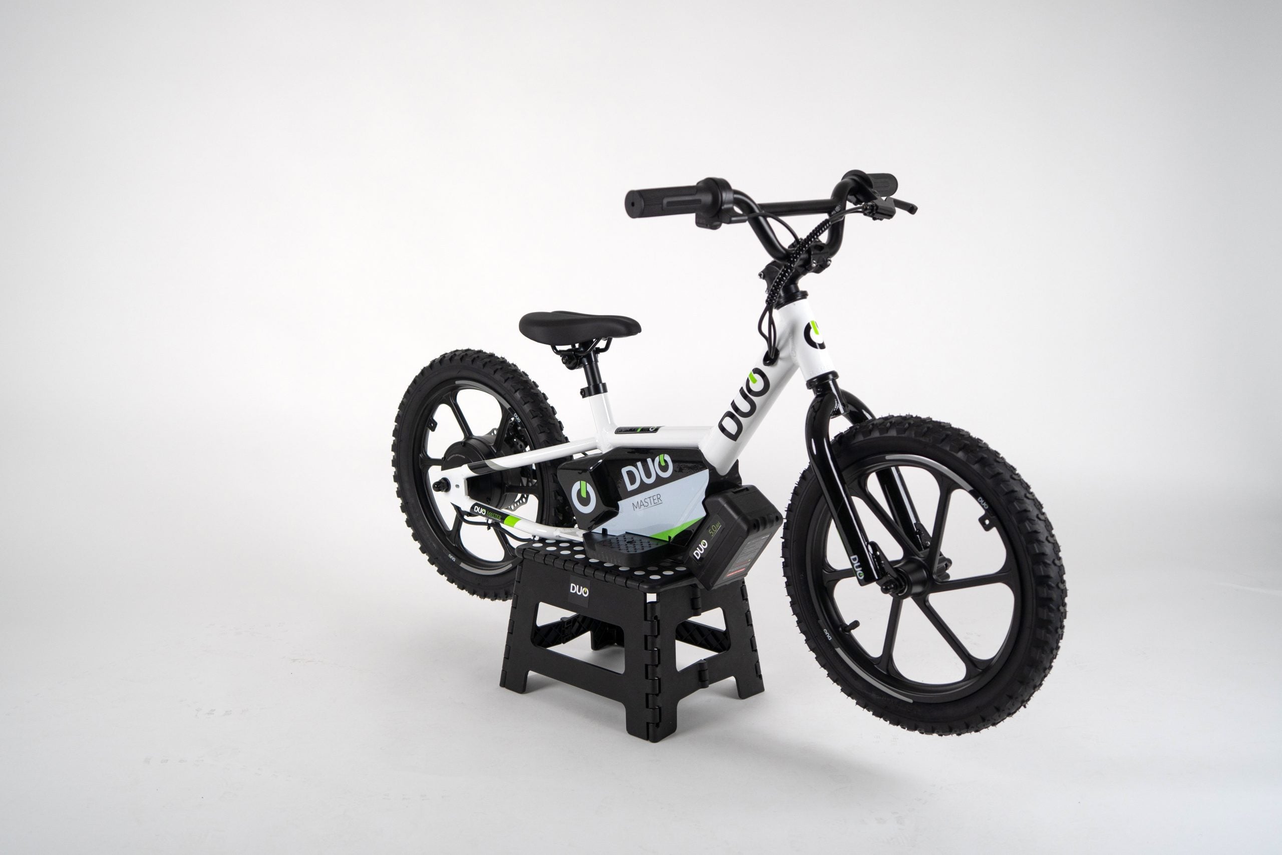 Duo 16” MASTER Electric Kids Bike